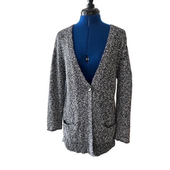J.Jill Black/White Single Button Cardigan Size MP Petite Minimalist Cottage Easy - Picture 1 of 10